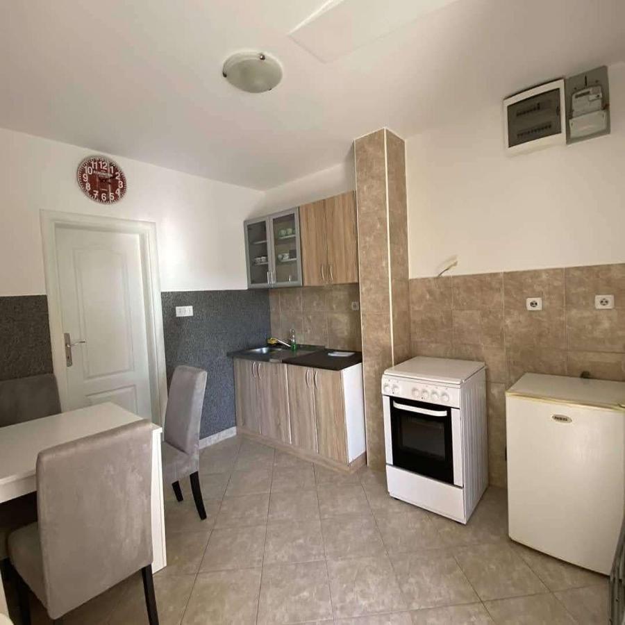 Petkovic Accommodation Tivat Buitenkant foto